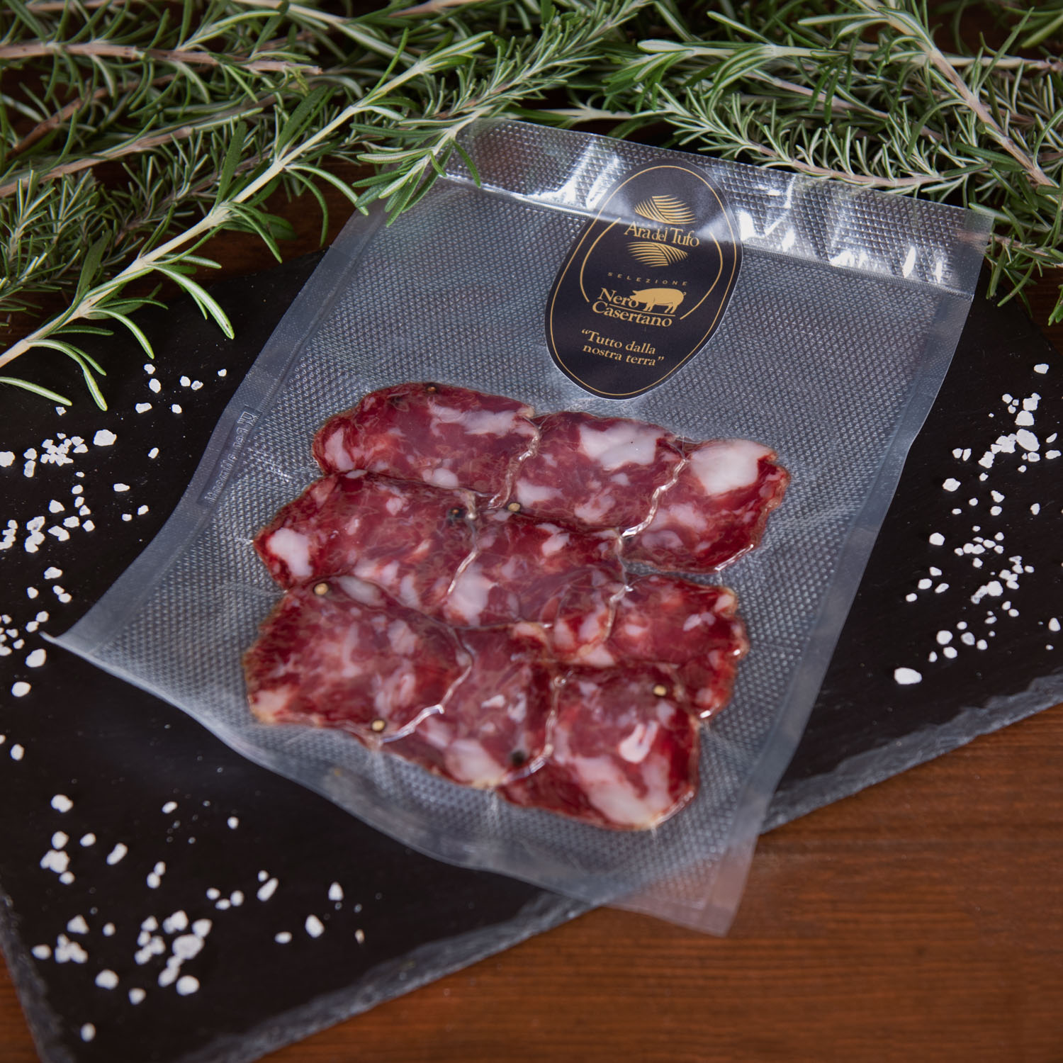 Tenuta Ara del Tufo Salumi Stagionati Salame Affettato Fresco