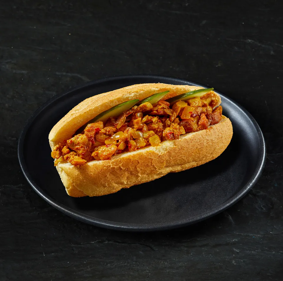 Rooster's Broodjes Surinaamse Kip panino pollo masala