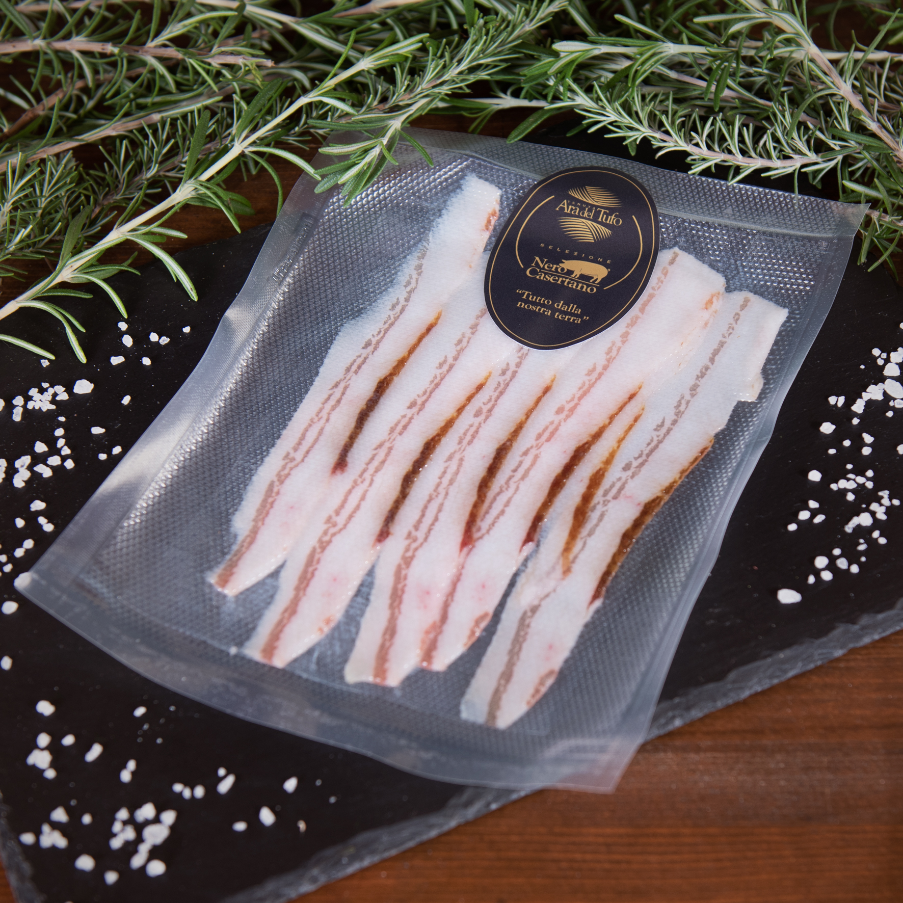 Tenuta Ara del Tufo Salumi Stagionati Pancetta Tesa Bio Affettata