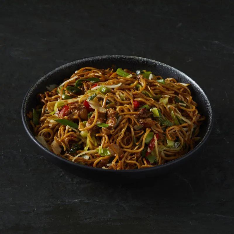 Rooster's Chinese Bami piatto pollo noodles