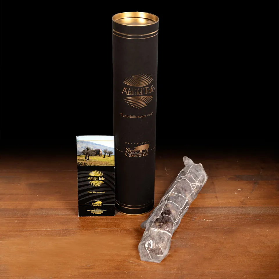 Tenuta Ara del Tufo Gift Box Tubo con Salame