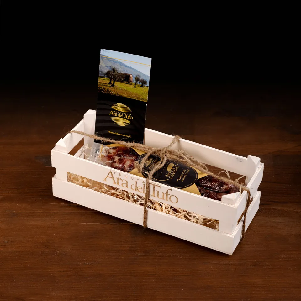 Tenuta Ara del Tufo Gift Box Cassetta Salamella Biologica