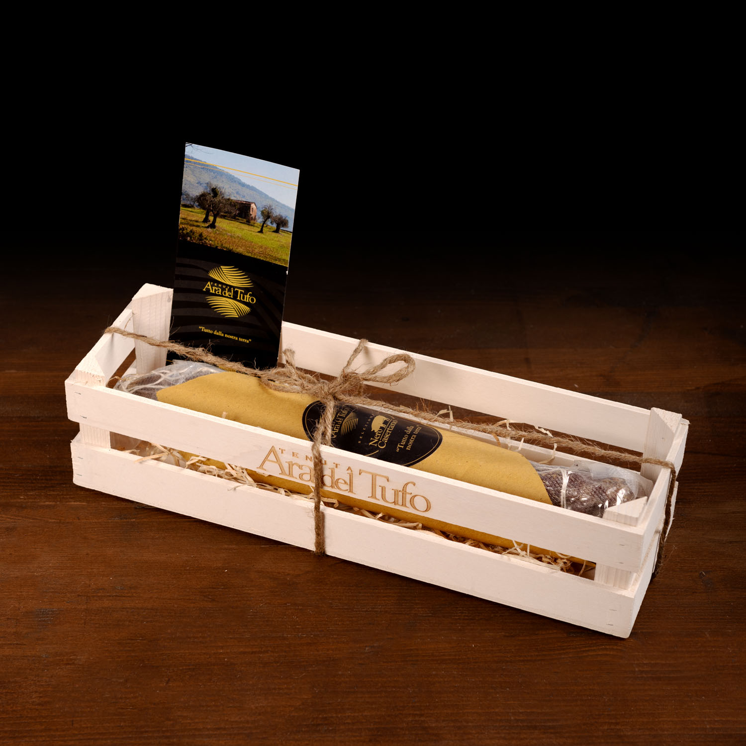 Tenuta Ara del Tufo Gift Box Cassetta con Salame alta salumeria
