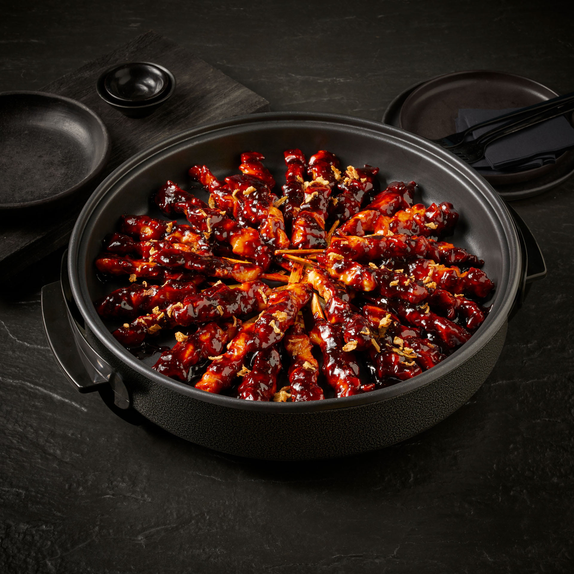 Rooster's Kippannen Saté Roedjak teglia pollo salsa