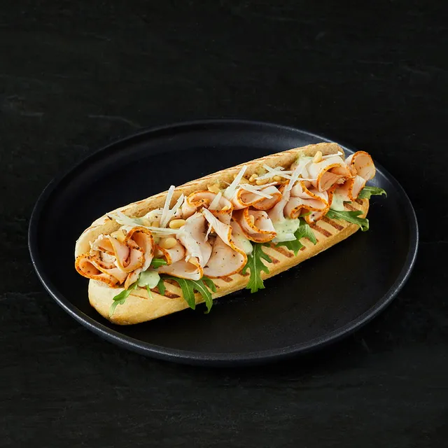 Rooster's Broodjes kipcarpaccio panino carpaccio pollo pesto